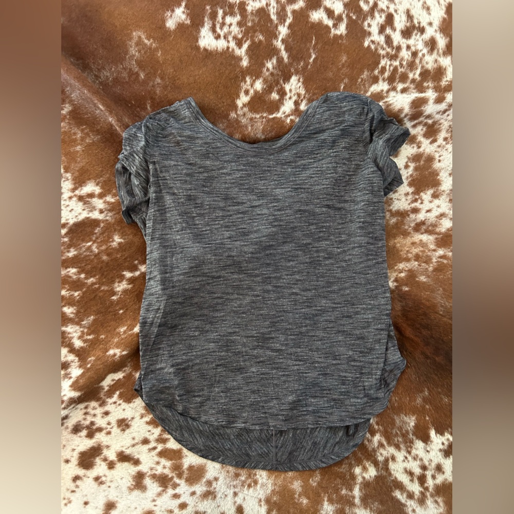 Lululemon Tee - Picture 3 of 3